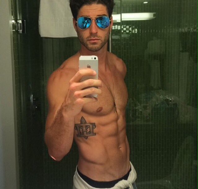 #selfiesunday
