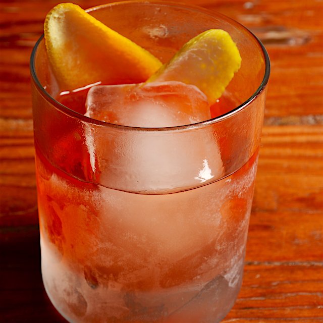 “The 3 ingredient cocktail doesn’t lie.” Audrey Saunders, Pegu Club, NY. #oldfashioned #classic #shermanoaks