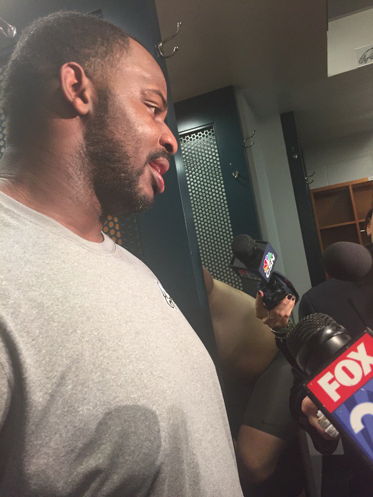 A happy 25th birthday for Fletcher Cox: 