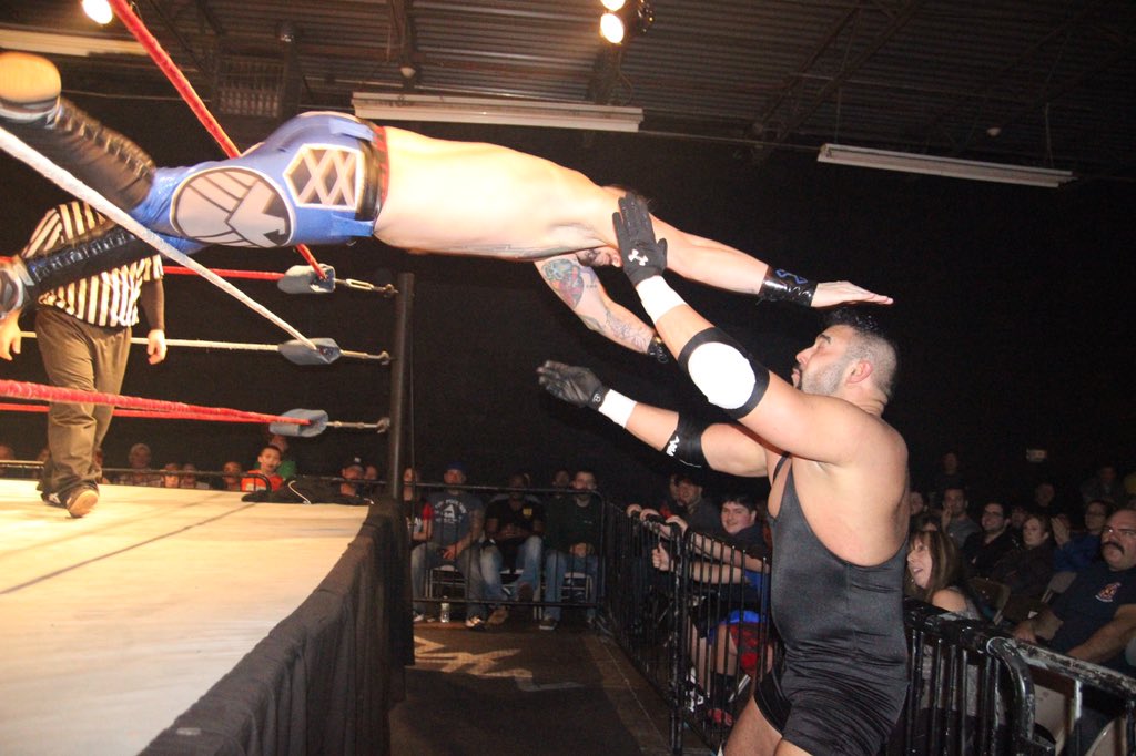 CMxGraphics's tweet photo. @JRo_Wrestling came ready 2 #fight could 2016 be #tylermurphy year @ShutUpAndWrestl #wewantmurphy https://t.co/kh9kJoCC2x