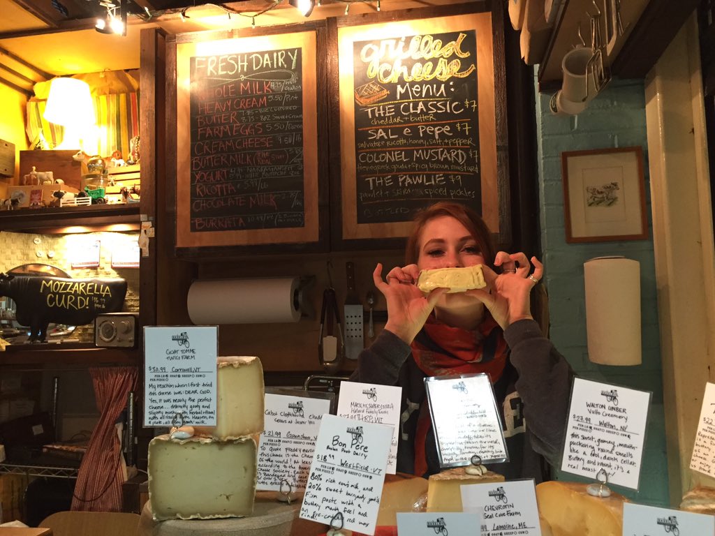 Best way to end a day at the #LowlineLab? At <a href="/EssexStMarket/">Essex Street Market</a>! Stinky cheese smile courtesy <a href="/SaxelbyCheese/">SaxelbyCheesemongers</a>.