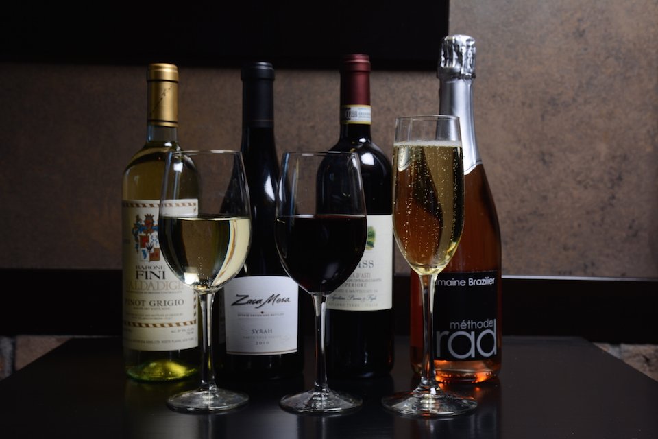 Come in this weekend and check out our unique wine selection! #wine #datenight #classic #818