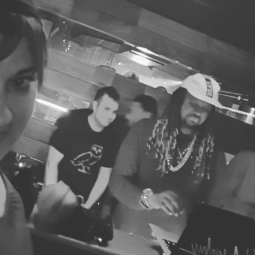 GarberoPhoto's tweet photo. #creepinonthedeejay last night! @jaemurphy and @djsimone1 at #timechicago Because it's fu… https://t.co/Fjeq8H5CFT https://t.co/W4RLgOoQXM