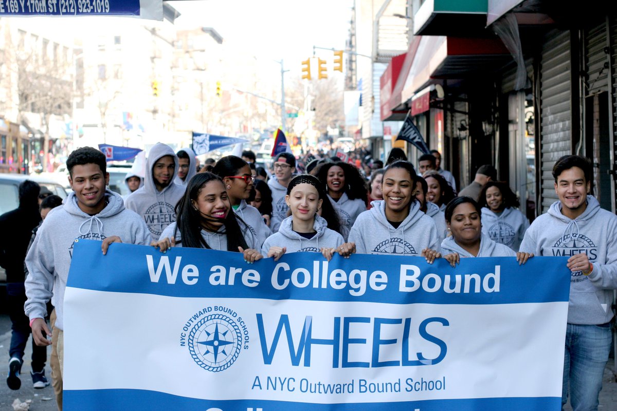 WHEELSnyc's tweet photo. Congrats to Class of 2016 on taking their next steps on the path to college. #collegemarch2015 @WHEELSReports https://t.co/GPQjbXdqCM
