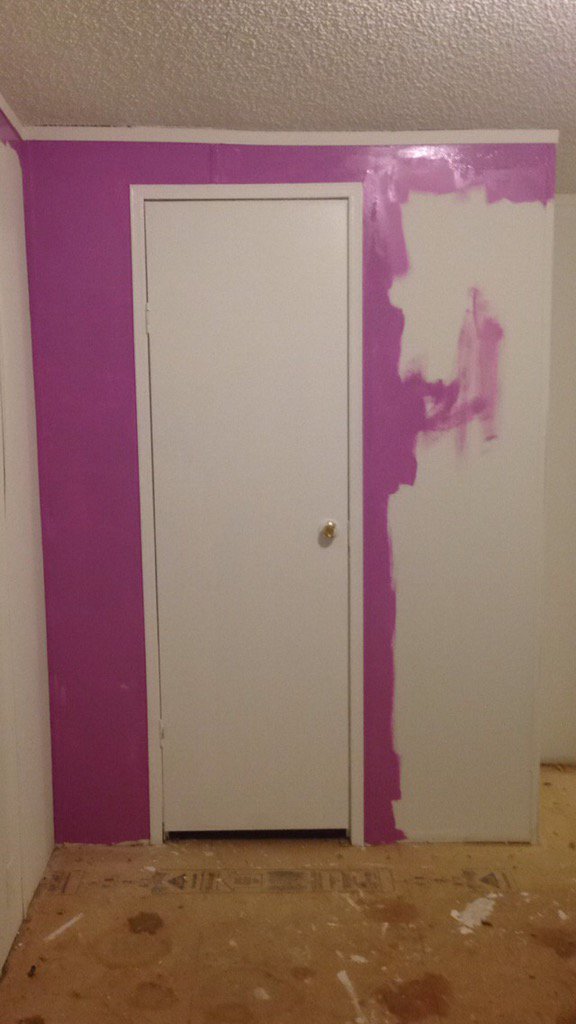 preppygauges's tweet image. I am now calling this the seizure room @SCbombshell