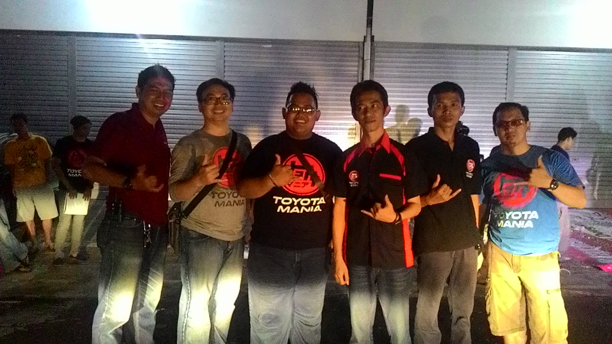 Indah nya kebersamaan
@ToyotaManiaGrup <a href="/ToyotaID/">Toyota Indonesia</a> <a href="/Riduan_nawi/">riduan</a> <a href="/adeliaameera2/">adeliaameera</a> <a href="/BGunantoro/">Bayu gunantoro</a> <a href="/indah_nugraheni/">indah nugraheni</a>