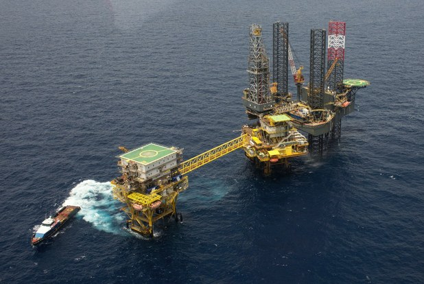EditoraJalisco's tweet photo. México resistirá caída en el precio del petróleo: funcionarios https://t.co/WErGKRM07o https://t.co/GVCEefa31l