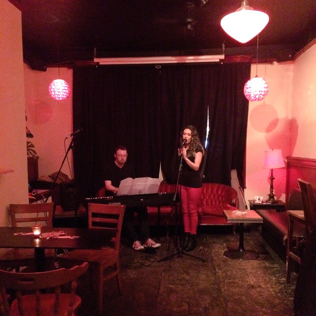 upshtairs's tweet photo. Mic check for TNGT's show DIVA: Women in Music w/ @JuliaTynes at @tequilabookworm #TorontoMusic #QueenStWest @blogTO https://t.co/sm4td5pwfS