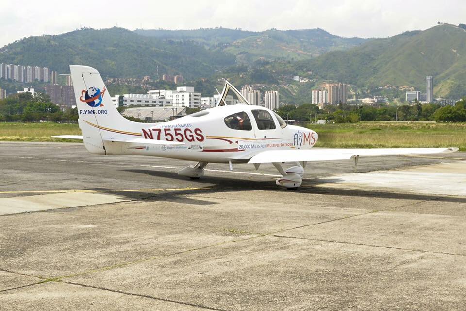ALEM_Medellin's tweet photo. #flyMS #strongerThanMS thank you @Fly4MS @MSIntFederation @WorldMSDay @maritevi @fenix1121 https://t.co/hgMMGMKSM2