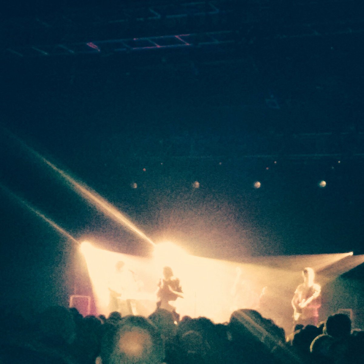 mickojh's tweet photo. @EL__VY live @ Vicar St. Dublin #ELVY #ELVYTOUR #live #music #Dublin https://t.co/WlxW0QwQrR