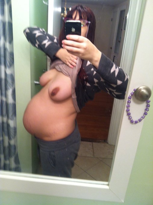 #Horny #pregnant #MILF ! https://t.co/0M1oHQRcgR<a href="/tag/horny"class="tags">#Horny</a><a href="/tag/pregnant"class="tags">#pregnant</a><a href="/tag/milf"class="tags">#MILF</a>