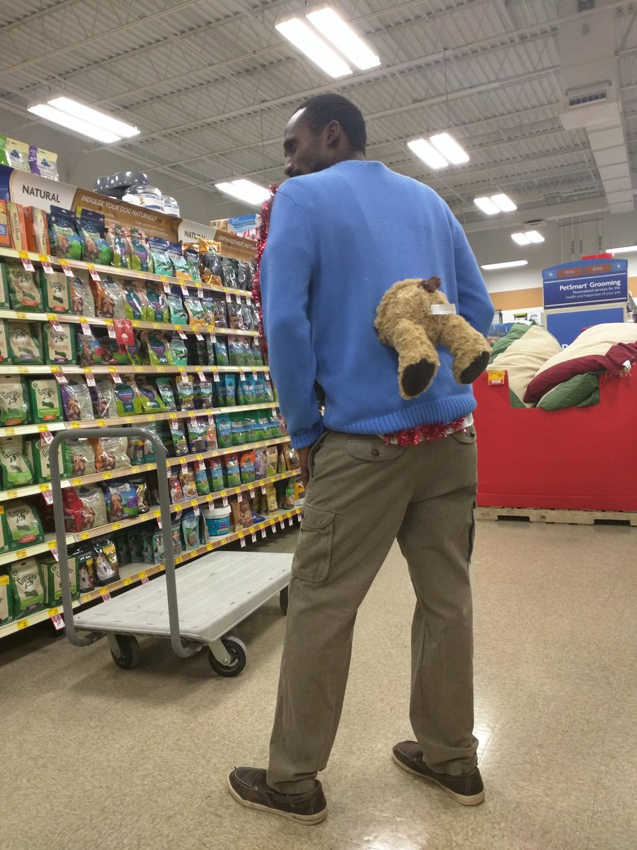 PetSmart tweet media