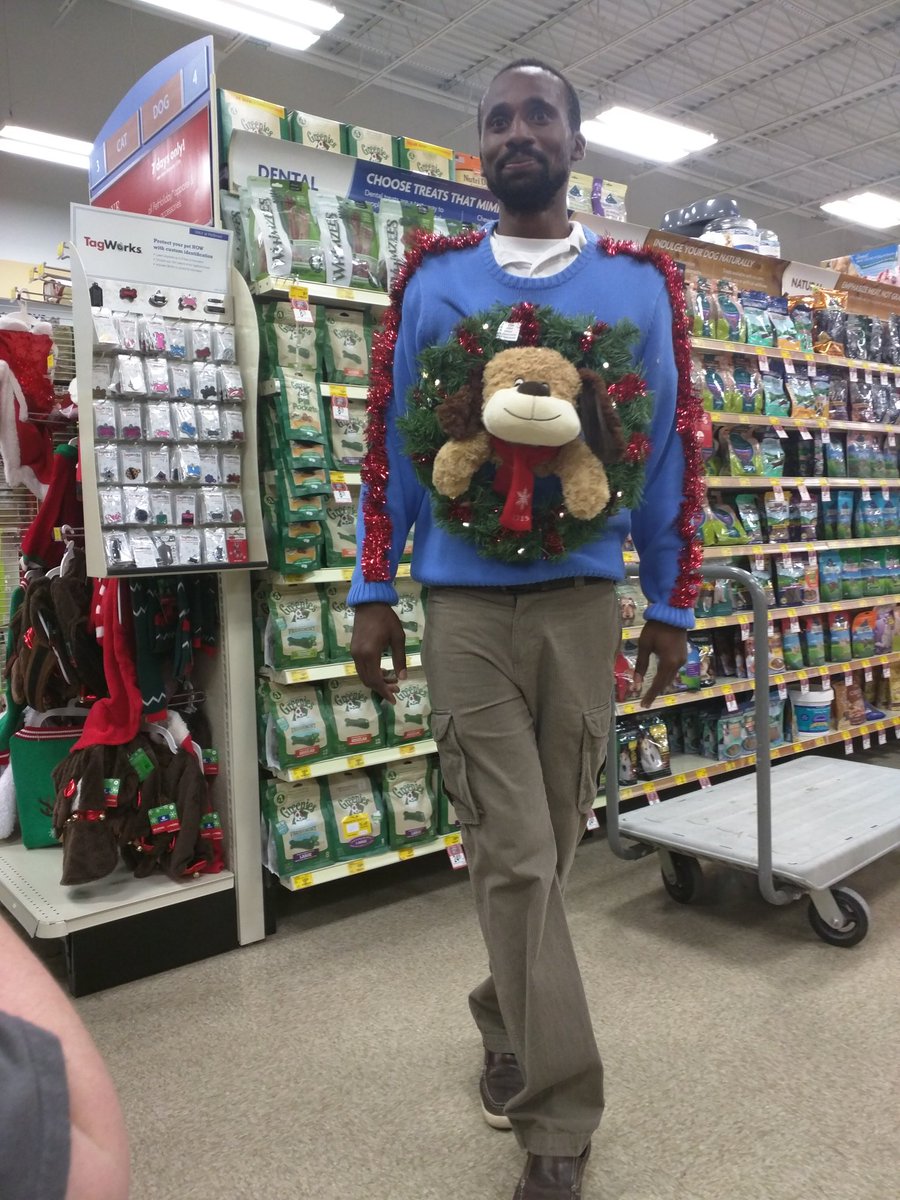 PetSmart tweet media