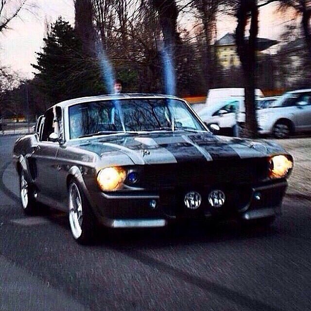 Amazing_CarsIG's tweet photo. Mean https://t.co/LpGIpm5Eqj