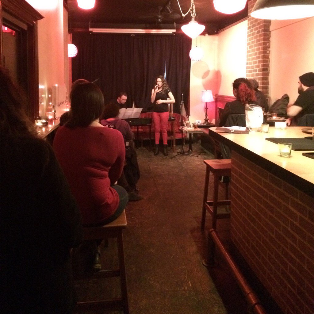upshtairs's tweet photo. @JuliaTynes, bring in the holiday sound into her set. A very soulful #MerryChristmas for us at @tequilabookworm! https://t.co/lJ2TxSWGrv