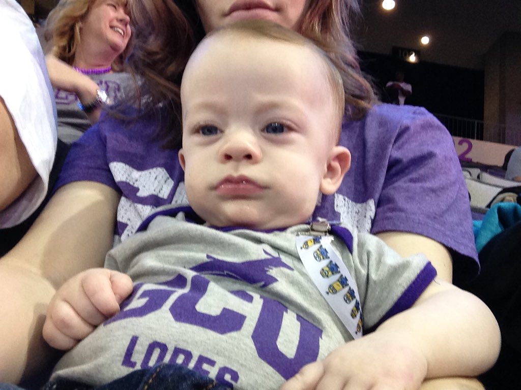 _m1995rasmu's tweet photo. Can't wait to watch my first gcu basketball game #golopes #lopesbaby https://t.co/xVfO257WE4