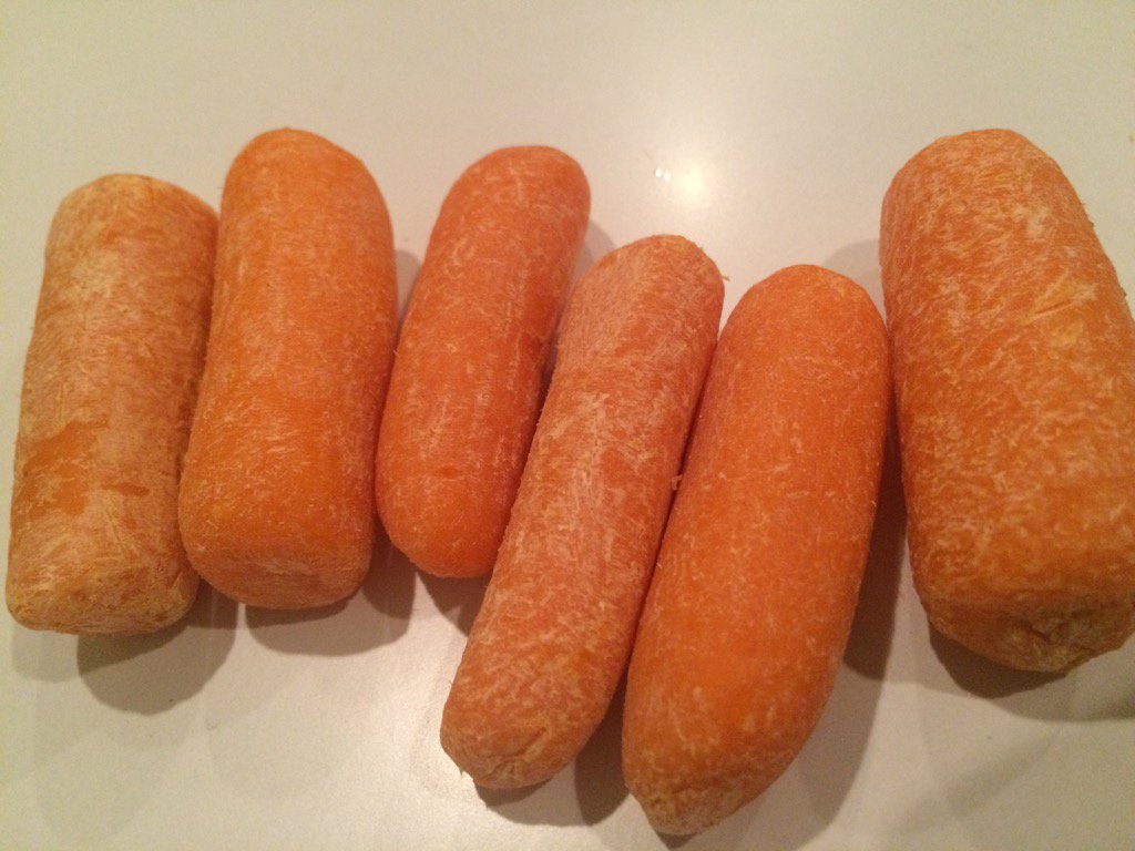 Back Of House On Twitter Have Your Carrots Gone Bad Or Is It Just Dehydration Carrots Https T Co Huahjglg3i Eatbydate Https T Co Dpbqnctxus