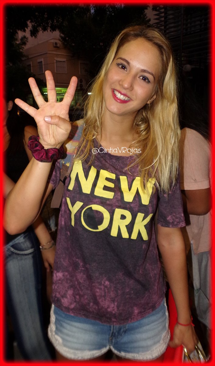 CintiaVRojas's tweet photo. Ella te lo pide ♥ VOT 4 al 2211 ♥ @flor_vigna cc @PaioRodriguez https://t.co/4rEWpj6MKr