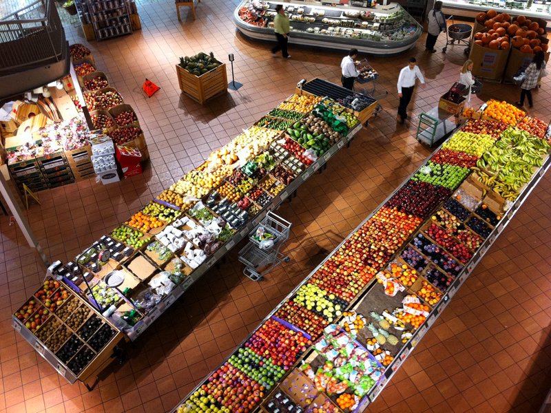djselinastyle's tweet photo. New grocery store lets you buy health food for the price of fast-food https://t.co/rbDd97Kxsr https://t.co/f71leHyM9T