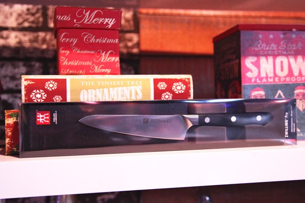 TheSocialCTV's tweet photo. Three cheers for easy holiday cooking! RT for a chance to win a @Zwilling_CA petty knife!: https://t.co/rPG1TLwX7A https://t.co/H2FkiRPSsd