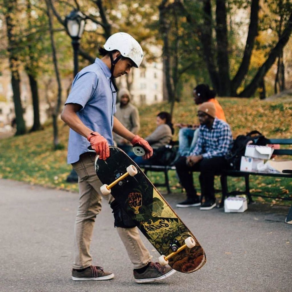moonshinemfg's tweet image. @exis_anon enjoying the good times in NY on his Firewater. #MoonshineMFG #Firewater #TechSlide