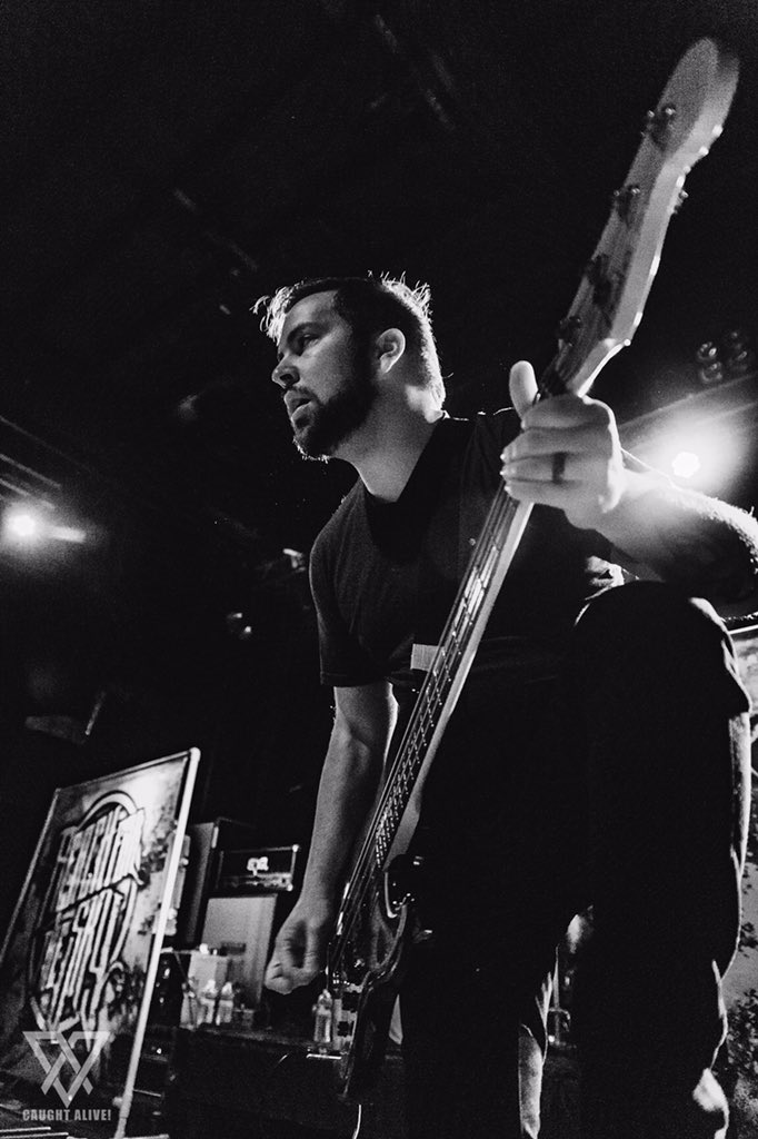 Caught Alive! Media tweet media