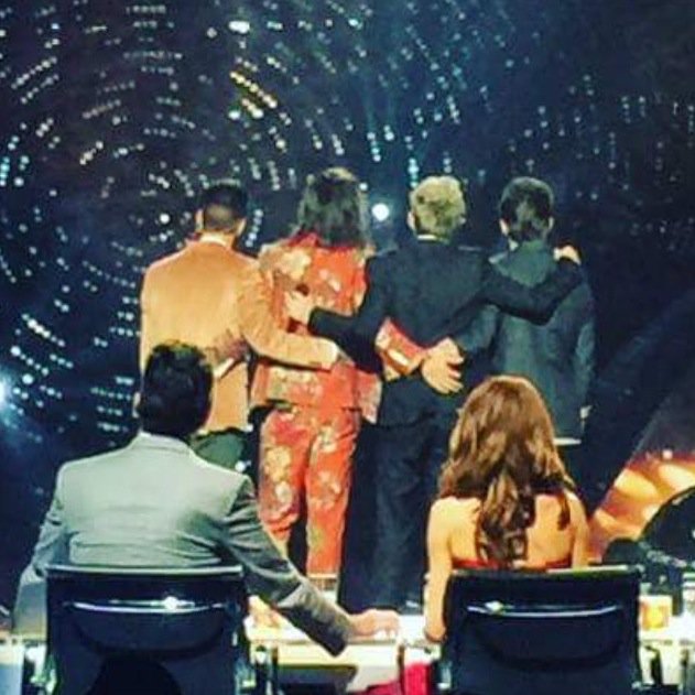 raybanharry_'s tweet photo. This will forever, be my home
#MTVStars One Direction
#ThisIsNotTheLastOfOneDirection https://t.co/Sdr3l4c5Zy