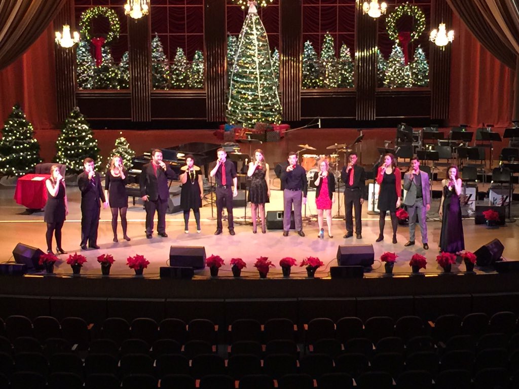 MillerShow2016's tweet image. "I only want the world for Christmas" @therealgroup @MillerAud @GoldCompanyWMU