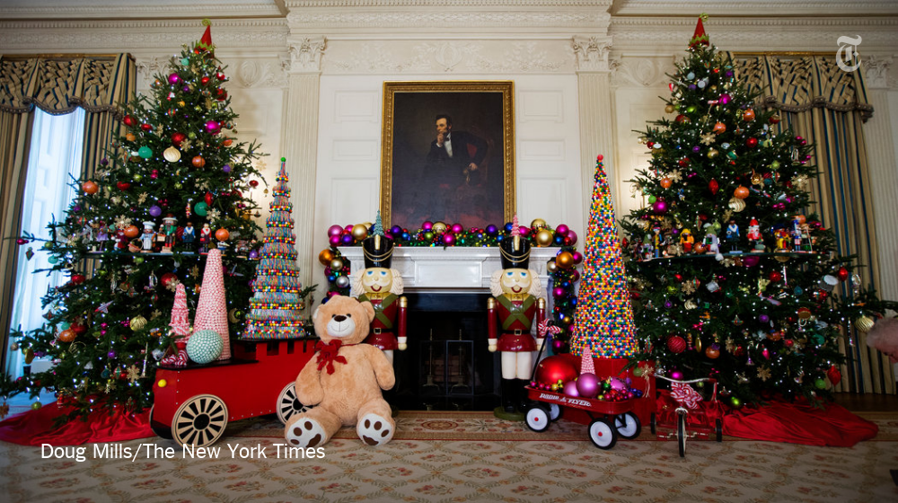 nytimes's tweet photo. The White House holiday photo line: A tradition of awkwardness https://t.co/XOKbZf2rYw https://t.co/EMkPfthVLJ