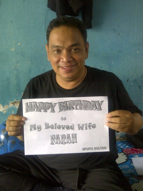 pudinkfa's tweet photo. Met milad istriku tersayang,smoga pnjang umur,sehat slalu,syng stia smpe maut memisahkan.aminnn makasi @sopyandado https://t.co/Ik0oDm3P1f