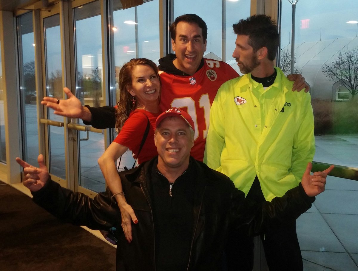RandyMillerShow's tweet photo. Security finally gave us the boot!  "Sorry guys...parks closed!"

#RobRiggle #MichaelSeward #Chiefs #ParksClosed https://t.co/azohgvClkp