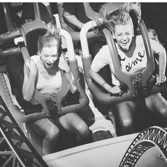 TSwiftLA's tweet photo. Blake Lively posted this picture of her and Taylor in Australia for Taylor's birthday! #HappyBirthdayTaylor https://t.co/fCZOKQYZ2s