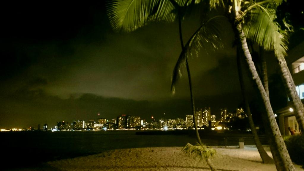 Curtain closes on 2015 #HonoluluMarathon. Day to remember, opportunity to treasure. #sports #SportsBiz #marathon