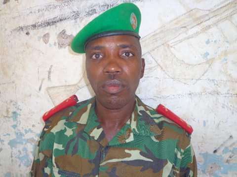 pnininahazwe's tweet photo. #1212Massacre Mjr Marius Gahomera, Cdt 221 Bn Cdo, ancien de #Amisom, responsable exécutions de 7 jeunes de Mujejuru https://t.co/XgCbP2ZV1W