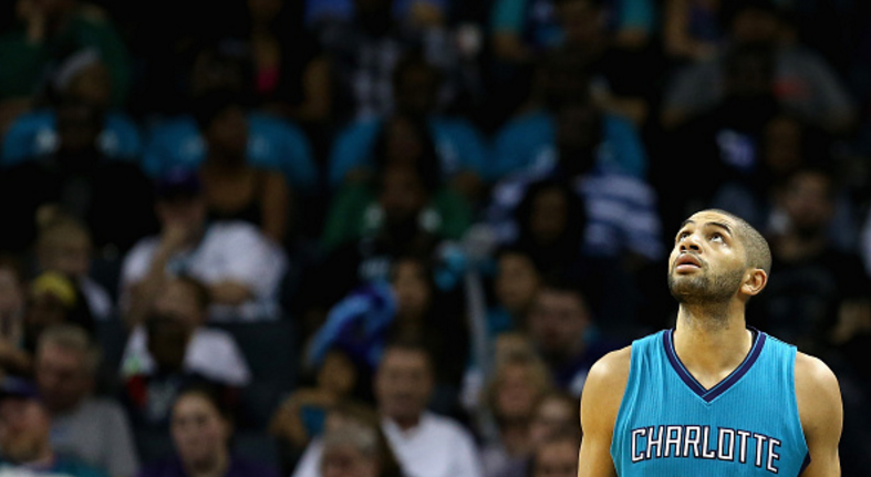 Hoje é o aniversário de Nicolas Batum, ala dos Hornets! Está completando 27 anos. Happy bday 