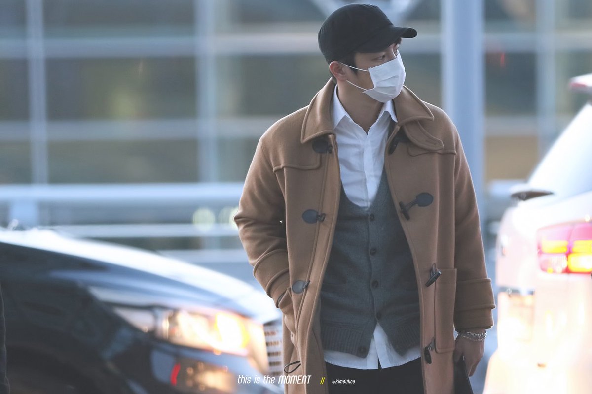 151213 인천공항 출국 #서인국 공항잉구기넘나반가운것8ㅅ8
i.imgur.com/toEfmlE.jpg
