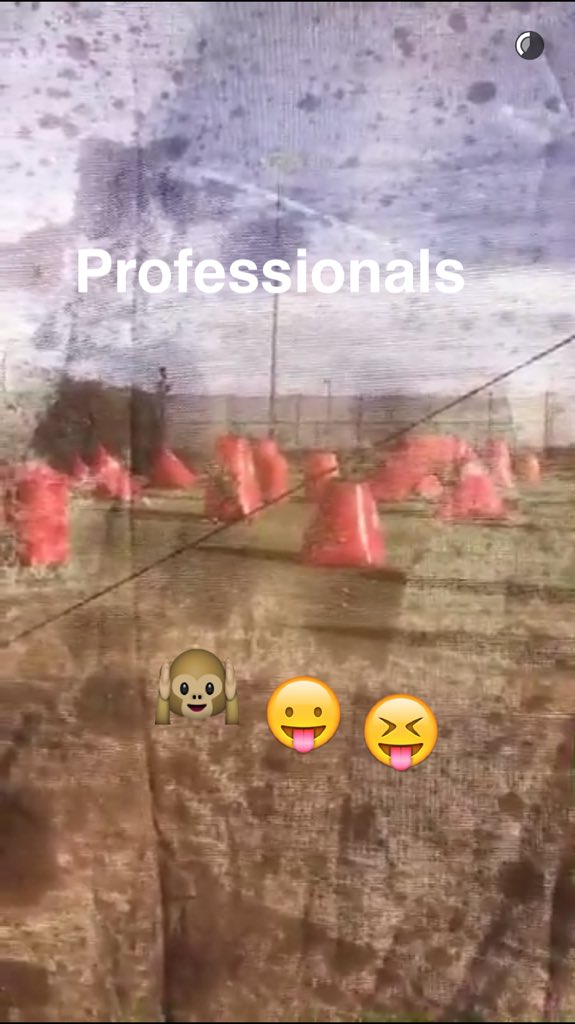 KrewellAoki's tweet image. ALL THE AOKIFAM MEMBERS MUST BE DREAMING TO PLAY PAINTBALL WITH @steveaoki 😍 #aokifam #painball #aokiwithhisfamily💕
