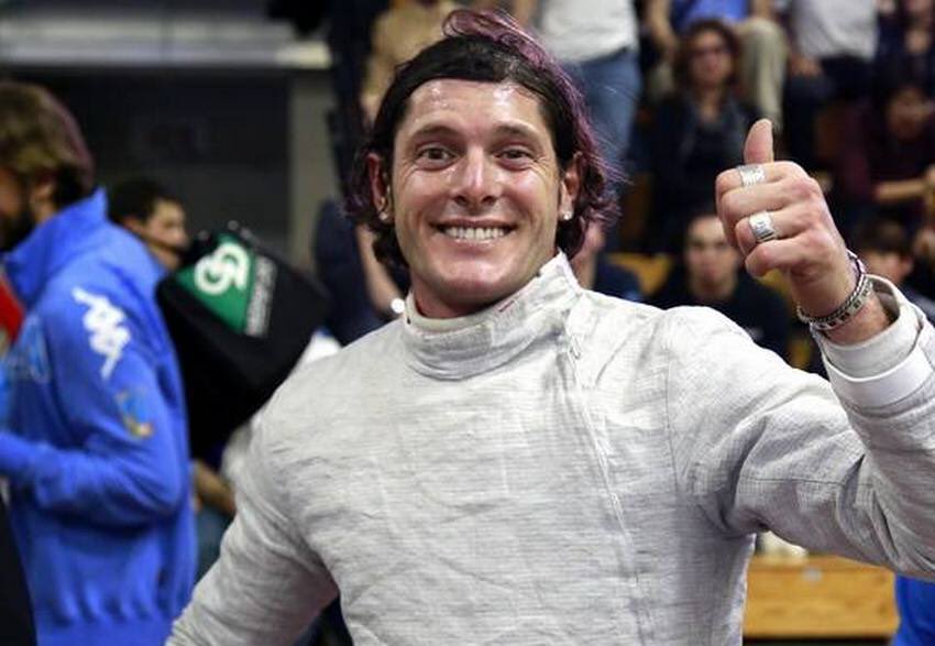 Coninews's tweet photo. Un grande Aldo Montano! Trionfo con oro a Boston nel Grand Prix di #sciabola 🇮🇹 https://t.co/NVEZWyVP9d #scherma https://t.co/zCtoZpwbbm