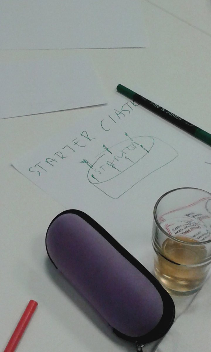 InkubatorStart's tweet photo. Kreatywna praca trwa w najlepsze. 'STARTER' i 'ciastko'... Kto wygra ten konkurs? #CreativeMorning https://t.co/sunkCmh5N5