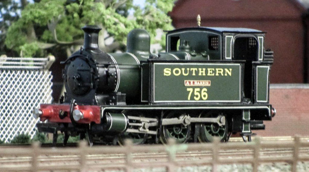 GrahamMuz's tweet photo. Plymouth Devonport &amp; South Western Junction Railway locomotives, a guest review of the… https://t.co/5bFaefvM0D https://t.co/bOtqxuNAP7