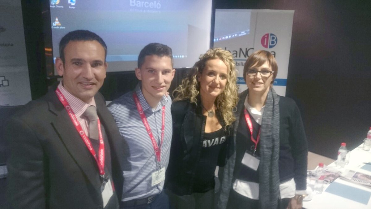 inmobanca's tweet photo. Así vivimos desde el equipo de @inmobanca nuestro paso por @eSmartSpain #eSmartValencia https://t.co/qHn5cxUpiW https://t.co/oEbGF8TY8D