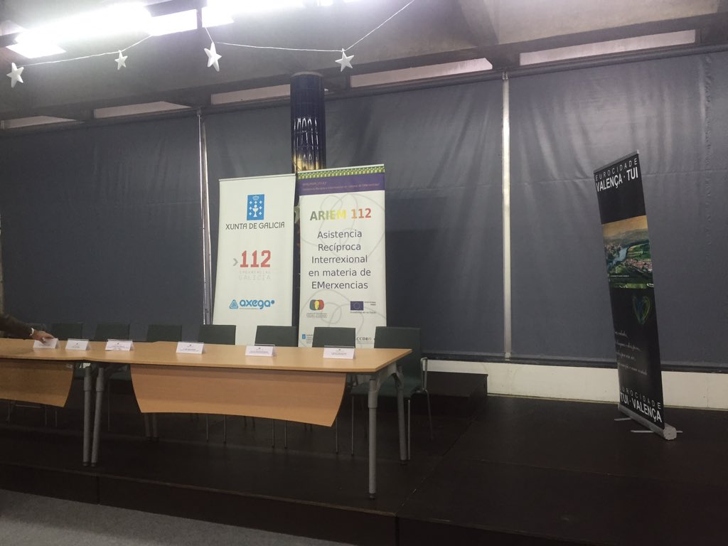 Luis_MenorPerez's tweet photo. En Valenca do Minho preparando a entrega de material do Proxecto ARIEM. Mais Seguridade https://t.co/epgDKUAESn