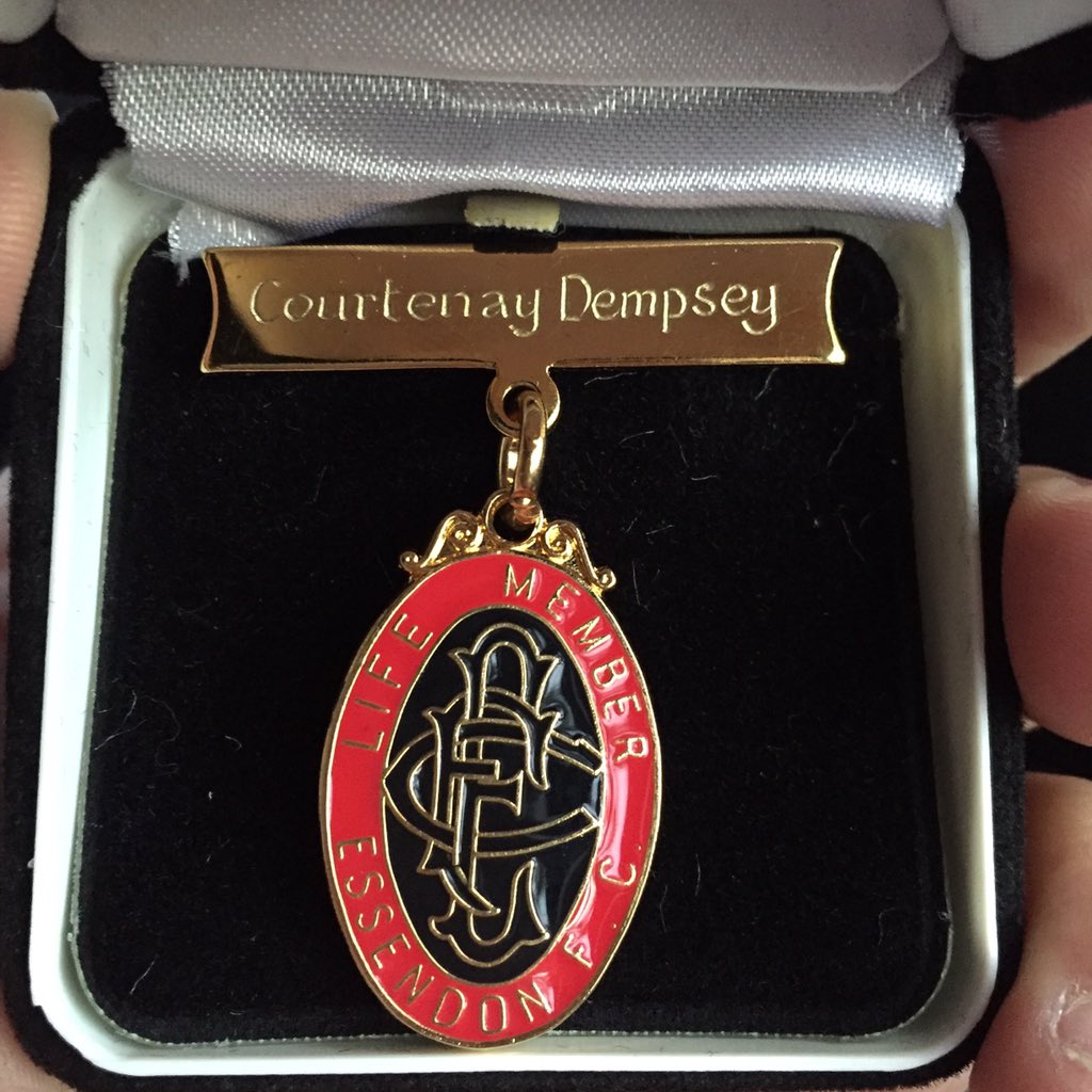 Very Honoured to be awarded Life Member of this Great Football Club tonight. #Essendonfc #lifemember <a href="/EssendonFC/">Essendon FC</a>