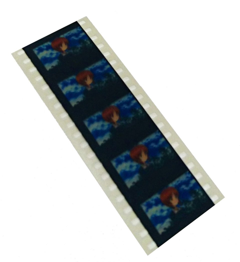 大変ご好評を頂き、4週目の来場者特典「生コマフィルム」が、お陰様で