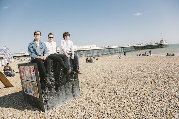 Premiere: <a href="/HoudiniDax/">Houdini Dax</a> find inspiration in the everyday - try their blistering new track. clashmusic.com/videos/premier…