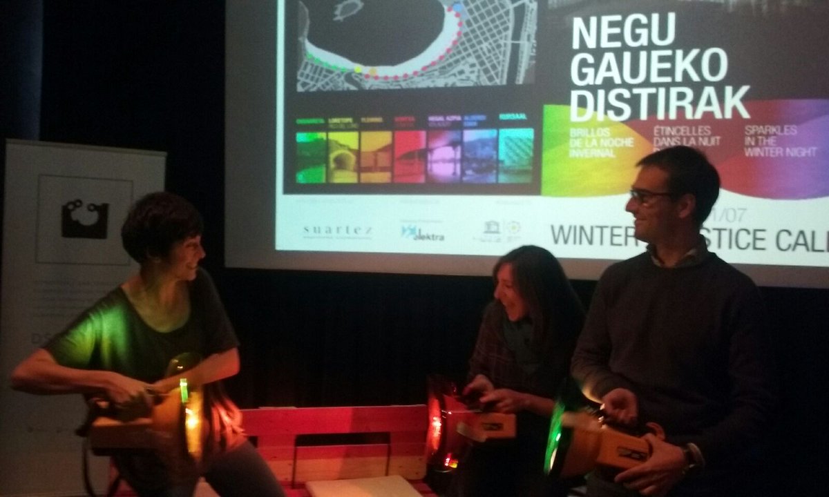 DSS2016's tweet photo. Nora Imaz: "Ostiral honetan Ondarretako pasealekuan ibilbide magiko bat bizitzera gonbidatzen zaituztegu" https://t.co/w8MZvGhpa4