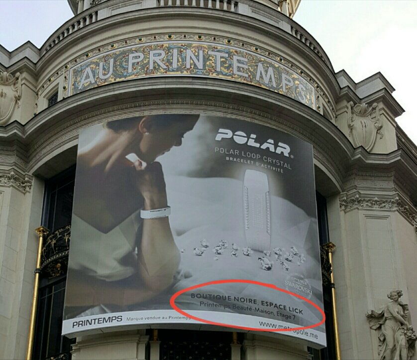 LICK_officiel's tweet photo. [LICKNEWS]Belle sélection @LICK_officiel au @Printemps Haussmann #Paris #BoutiqueNoire https://t.co/ASSF7oY2Q9 #Noel https://t.co/Jm1wQxZMFf
