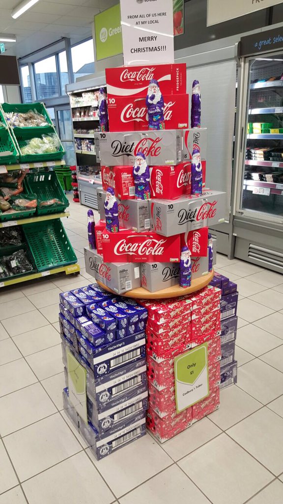 WorthingMyLocal's tweet image. Getting ready for the Christmas parties with lots of great offers!!!! #Christmas #chocolate #beer #MyLocal