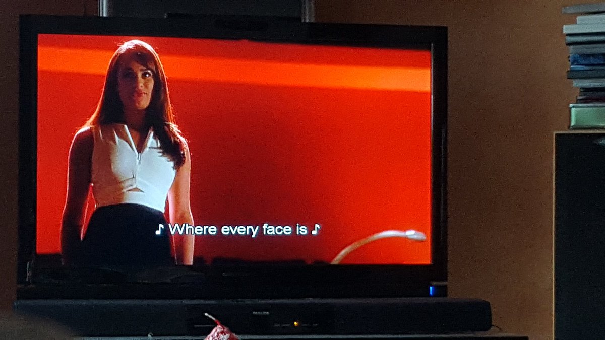 kath_starkid's tweet photo. Give me feels every time....💭💕 @DarrenCriss #ThisTime #darrenc riss @msleamichele #LeaMichele #glee https://t.co/RuBifzShKV