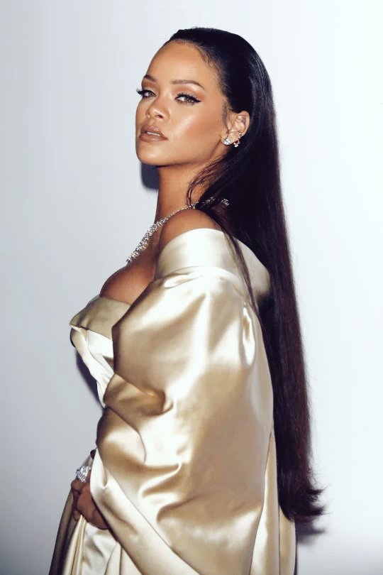 Fonzo_Official1's tweet photo. Rihanna my FAVE https://t.co/dys4uIpCn9